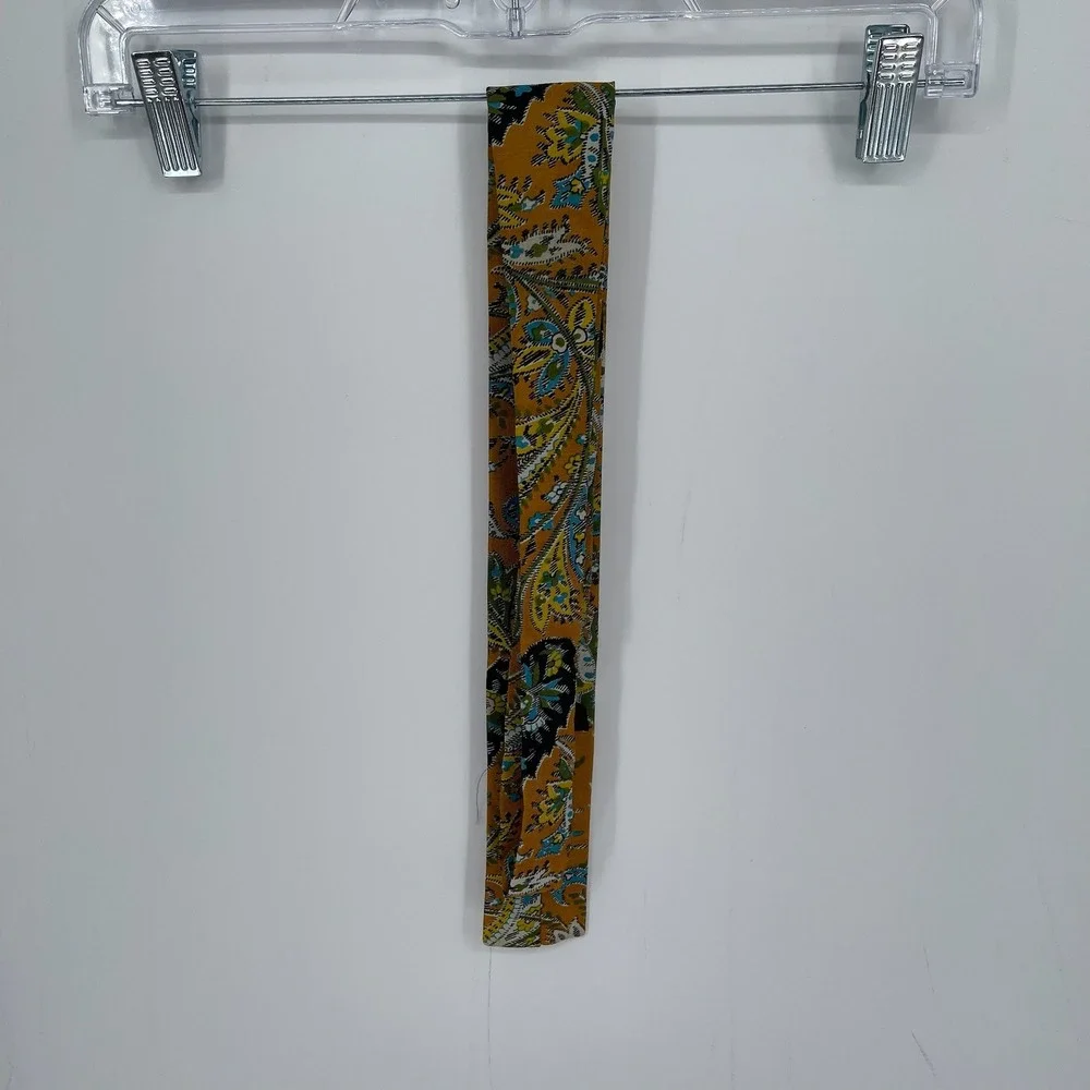 Vintage Men's Gold Yellow Paisley All Silk Formal Suit Skinny Necktie One Size
